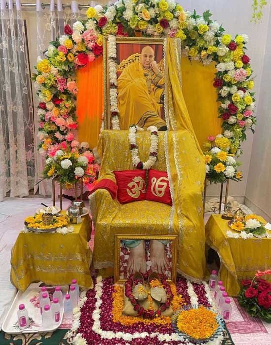 tent house in madhu vihar I.P Extension