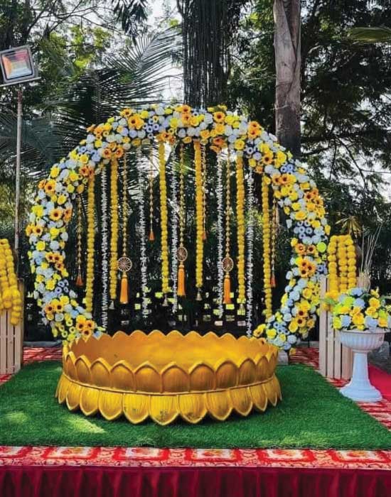 tent house in madhu vihar I.P Extension