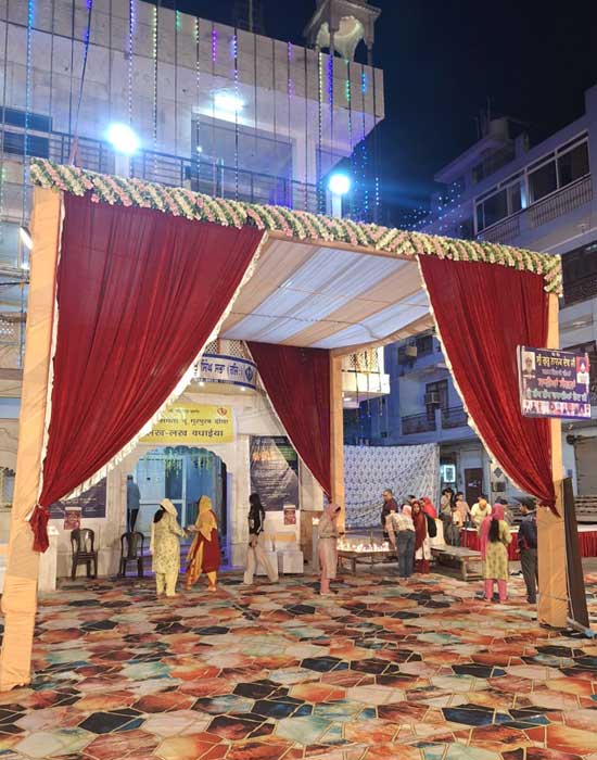 tent house in madhu vihar I.P Extension